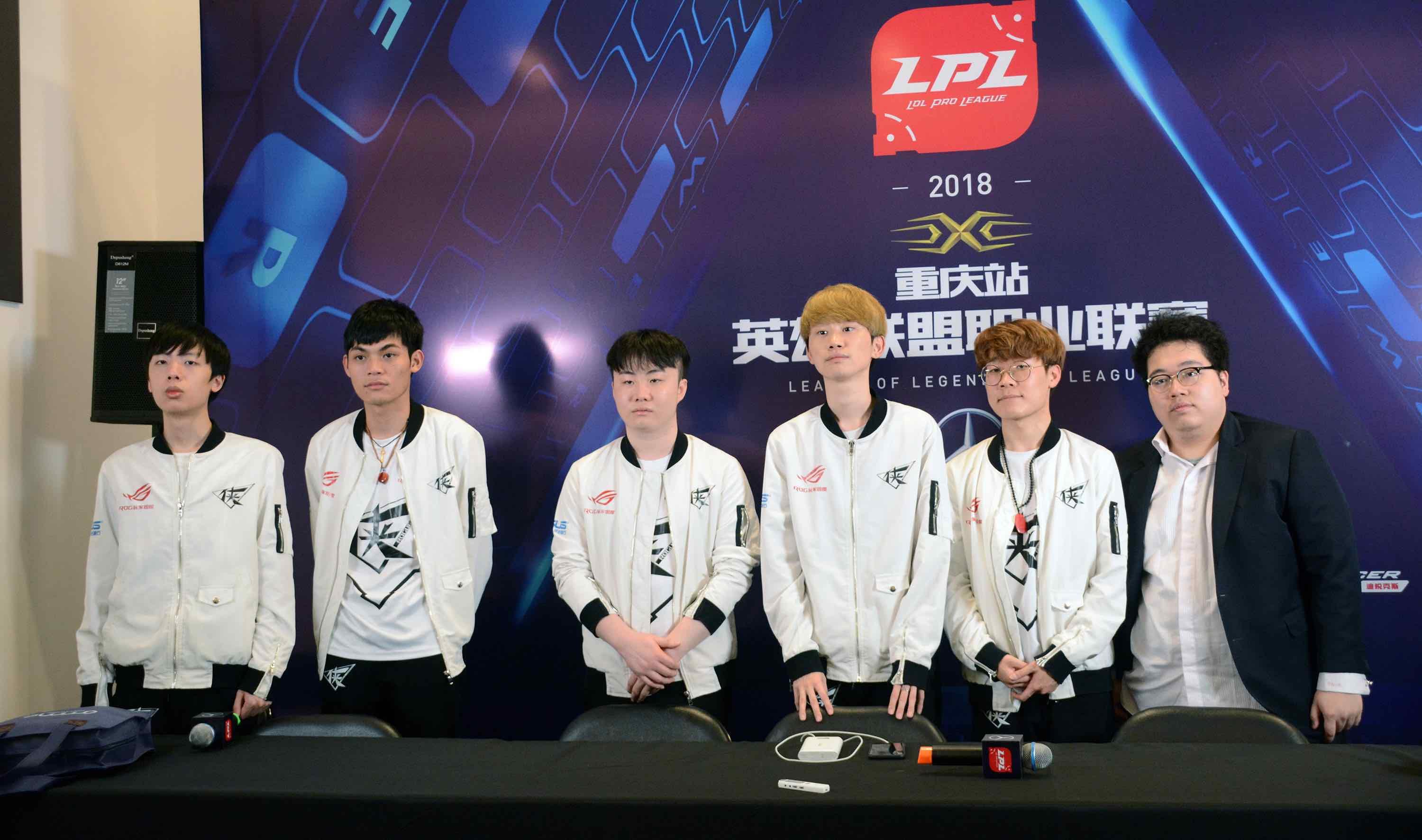 3月份脱颖 3月份脱颖