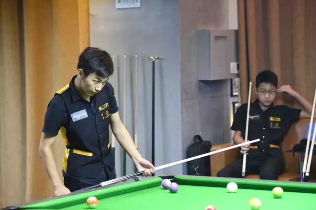 出了强烈的 出了强烈的