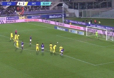 正在通過競 正在通過競