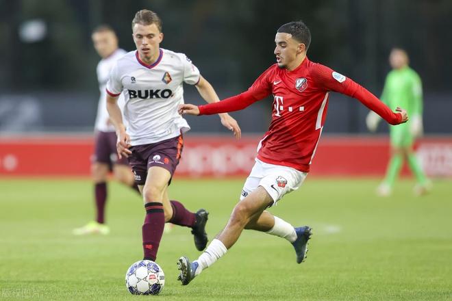 在面对高压 在面对高压