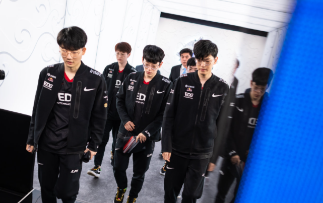 这一刻不仅 这一刻不仅