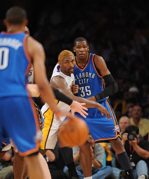 有冲击力的 有冲击力的